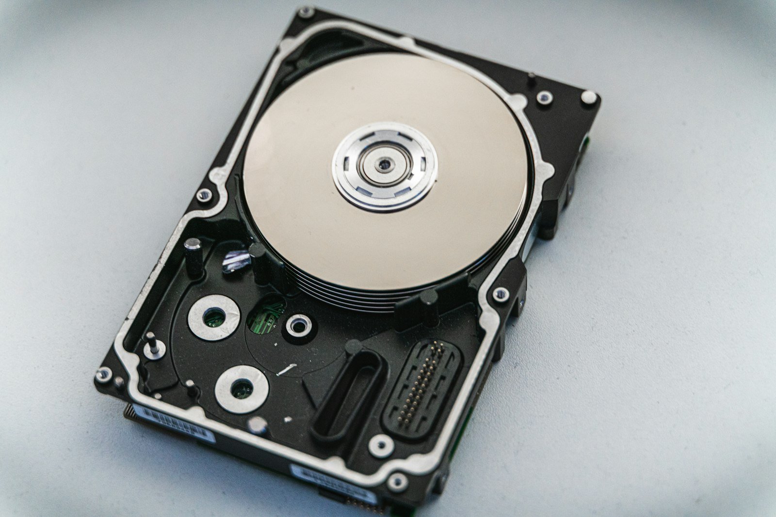 Silver and black hard disk drive used for data backup